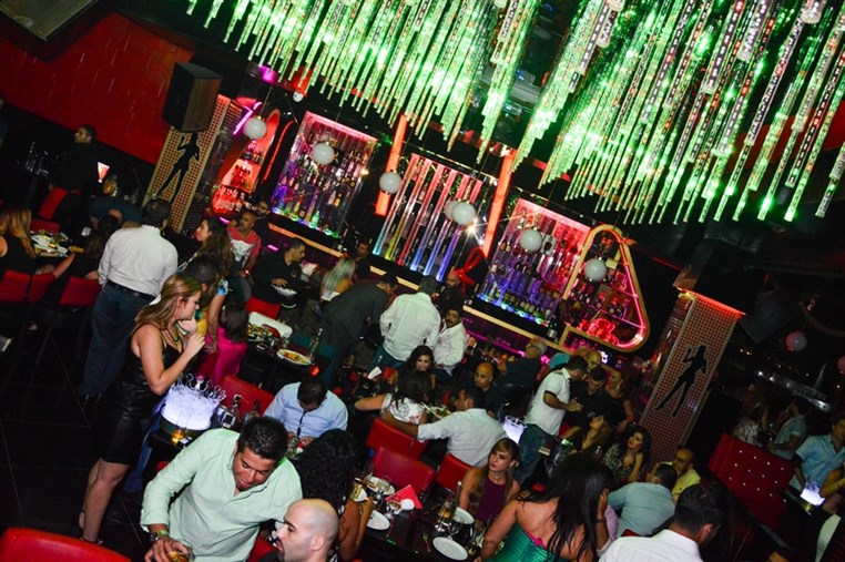 Diva Club On Saturday Night
